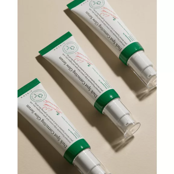 AXIS-Y Dark Spot Correcting pigmentfolt halványító és bőrszín-kiegyenlítő szérum niacinamiddal AXIS-Y Dark Spot Correcting pigmentfolt halványító és bőrszín-kiegyenlítő szérum niacinamiddal