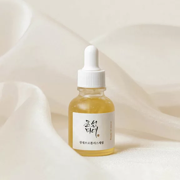 BEAUTY OF JOSEON Glow pórusszabályzó szérum 60% propolisz kivonattal és niacinamiddal BEAUTY OF JOSEON Glow pórusszabályzó szérum 60% propolisz kivonattal és niacinamiddal
