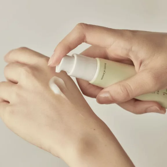 BEAUTY OF JOSEON Light On Serum Centella + Vita C szérum 30 ml