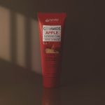 EYENLIP Ceramide Apple arctisztító hab alma kivonattal és vitaminokkal