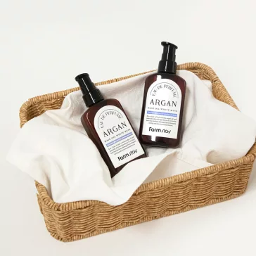   FARMSTAY Eau de Perfume illatos hajápoló olaj argánolajjal - Fehér pézsma