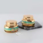 FARMSTAY Gold Collagen Nourishing tápláló és ránctalanító krém arannyal és kollagénnel