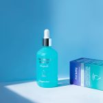 FARMSTAY Hyaluronic Acid 100 hidratáló és feszesítő szérum hialuronsavval