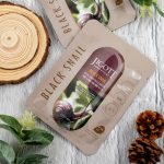 JIGOTT Real Ampoule öregedésgátló maszk fekete csiga kivonattal