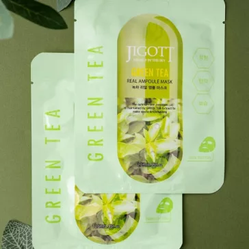   JIGOTT Real Ampoule vitalizáló maszk zöld tea kivonattal (10 darab)