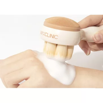 MAXCLINIC Rose Art pórustisztító arctiszító kefe