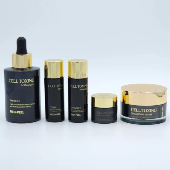 MEDI-PEEL Cell Toxing Dermajours ránctalanító szett növényi őssejtekkel (tonik + emulzió + szérum + krém)
