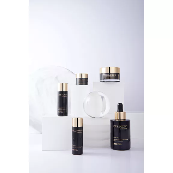 MEDI-PEEL Cell Toxing Dermajours ránctalanító tonik növényi őssejtekkel MEDI-PEEL Cell Toxing Dermajours ránctalanító tonik növényi őssejtekkel