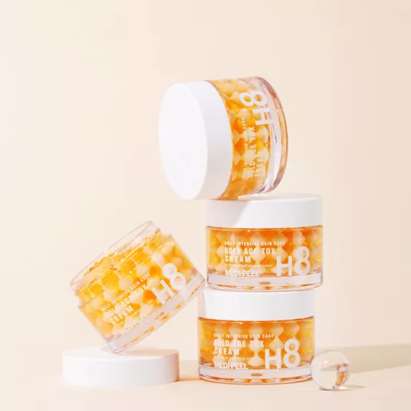 MEDI-PEEL Gold Age Tox feszesítő és tápláló kapszulás krém arannyal MEDI-PEEL Gold Age Tox feszesítő és tápláló kapszulás krém arannyal