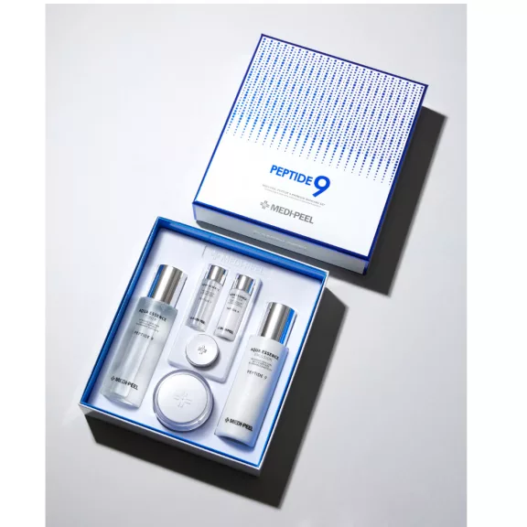 MEDI-PEEL Peptide 9 Premium feszesítő szett 9 féle peptiddel (250 ml + 30 ml tonik, 250 ml + 30 ml emulzió, 50 g + 10 g krém) MEDI-PEEL Peptide 9 Premium feszesítő szett 9 féle peptiddel (250 ml + 30 ml tonik, 250 ml + 30 ml emulzió, 50 g + 10 g krém)