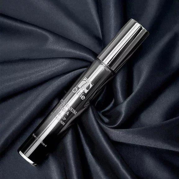 OTTIE Platinum Aura Roll-Up öregedésgátló szemkörnyékápoló krém platinával és kaviár kivonattal OTTIE Platinum Aura Roll-Up öregedésgátló szemkörnyékápoló krém platinával és kaviár kivonattal