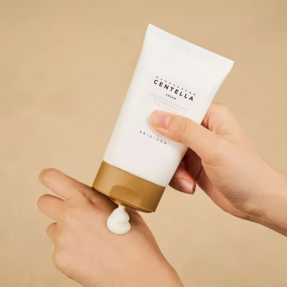 SKIN1004 Madagascar Centella öregedésgátló és bőrerősítő krém Centella Asiatica kivonattal 75 ml 