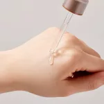 SKINFOOD Acorn Pore Peptide feszesítő és pórusszabályzó ampulla szérum makk kivonattal