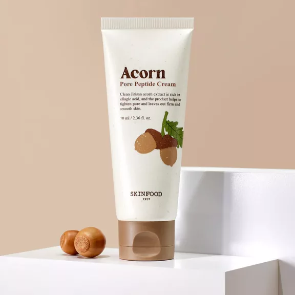 SKINFOOD Acorn Pore Peptide feszesítő és pórusszabályzó krém makk kivonattal