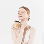 SKINFOOD Carrot Carotene hidratáló és nyugtató tonikkal átitatott korong sárgarépa kivonattal