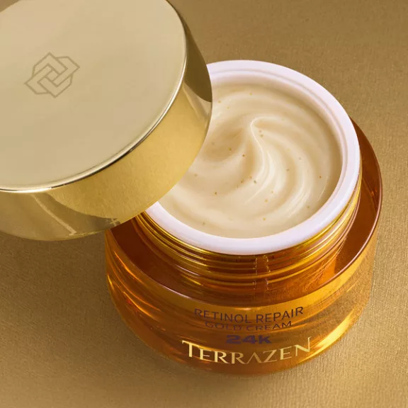 TERRAZEN Retinol Repair ránctalanító krém retinollal, peptidekkel és 24 karátos arannyal TERRAZEN Retinol Repair ránctalanító krém retinollal, peptidekkel és 24 karátos arannyal