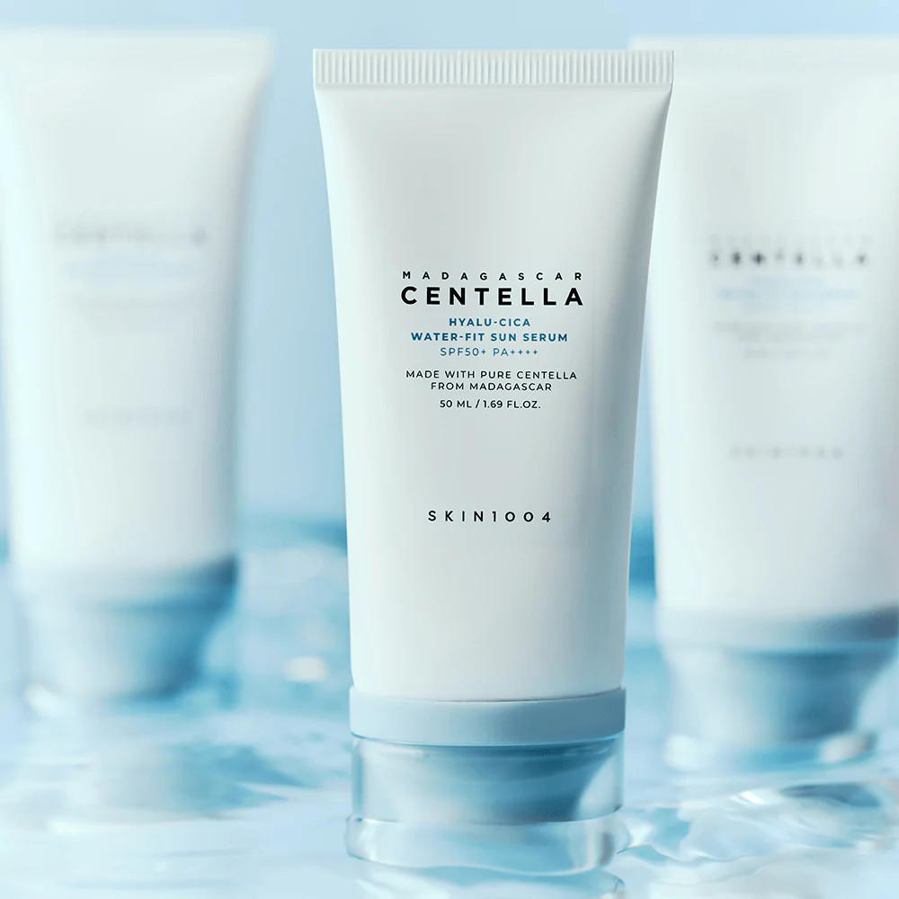 SKIN1004 Madagascar Centella Hyalu-Cica vízálló fényvédő szérum Centella Asiatica kivonattal és hyaluronsavval SPF50+ PA++++ – részletes termékbemutató